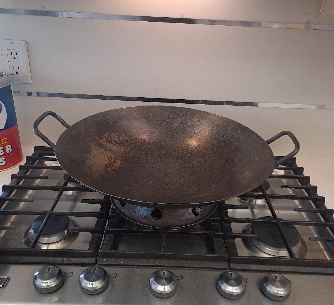 Vintage Commercial Carbon Steel Wok Chinese 17.5″ Welded Handle Industrial Lid