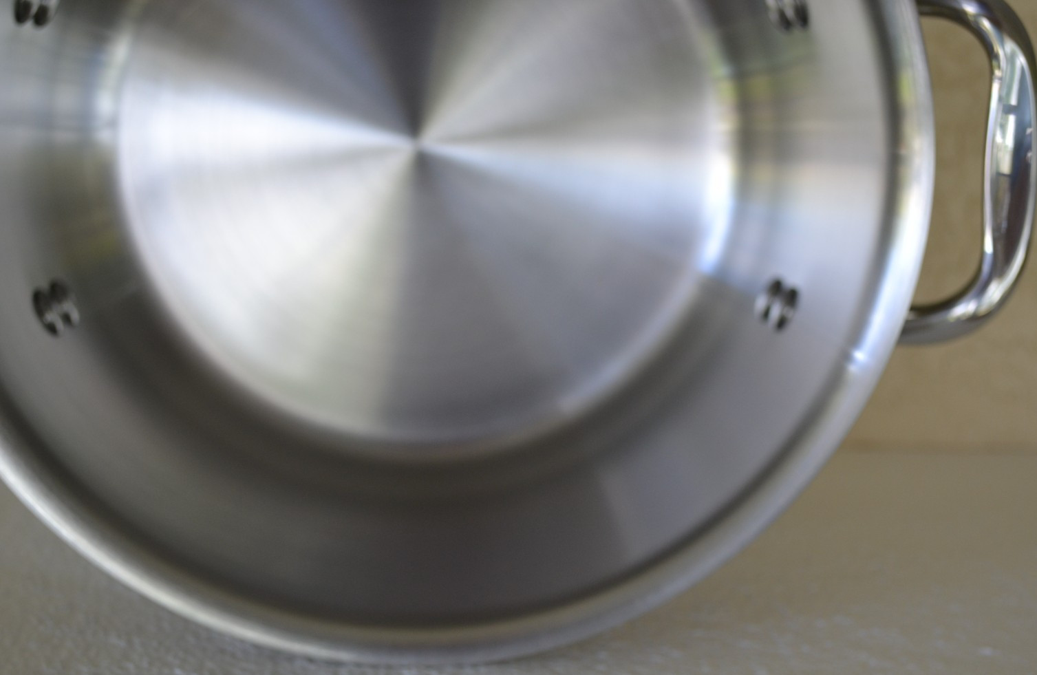 Calphalon Tri-Ply Stainless Steel 6Qt. StockPot with Lid