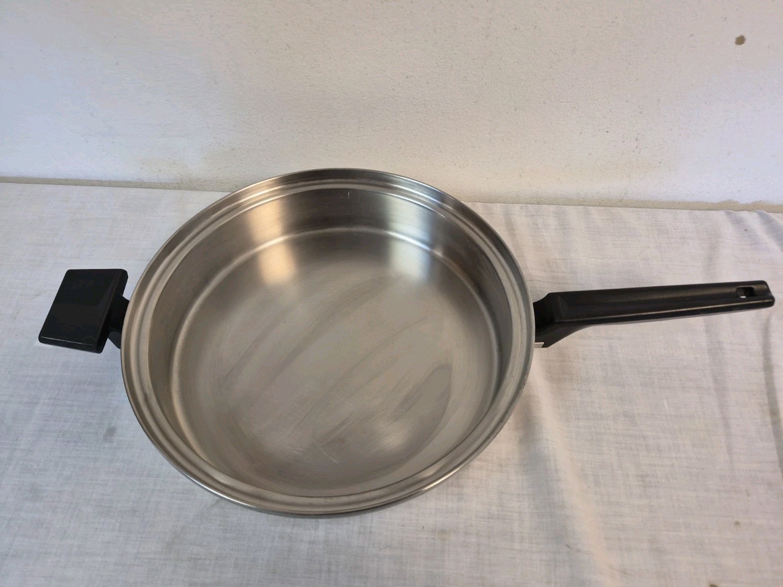 Royal Prestige 11″ Pan Skillet 7 Ply SS Titanium Copper Silver Alloy USA