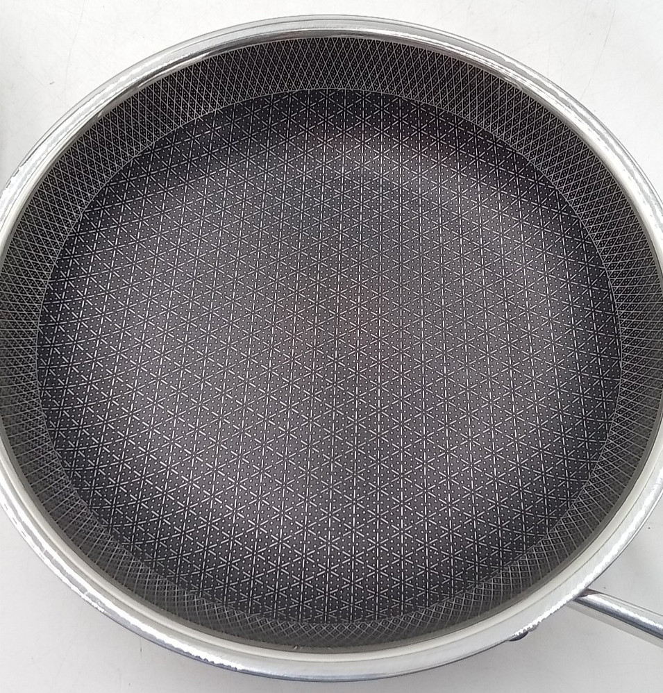 SnowClad Hex-Surface Stainless Nonstick Pan – Hybrid Clad 8/10/12 Inch Set
