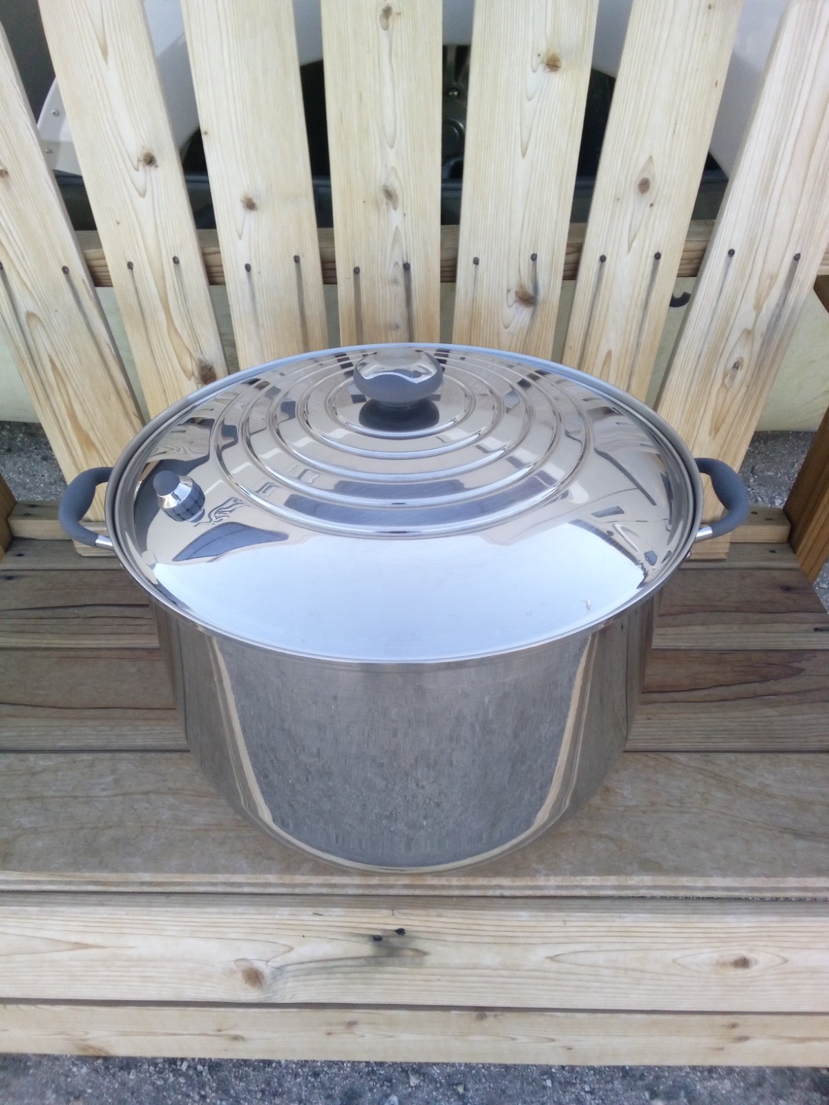 ROYAL PRESTIGE 30 Qt Stock Pot T-304 Surgical Stainless Steel 9-Ply TQQQ07 w/Lid
