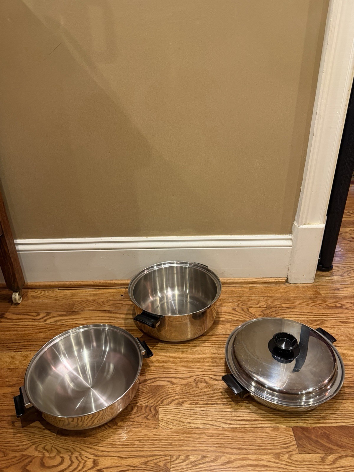 ROYAL QUEEN MULTI-CORE COOKWARE SET DOME LID STAINLESS STEEL READ DESCRIPTION