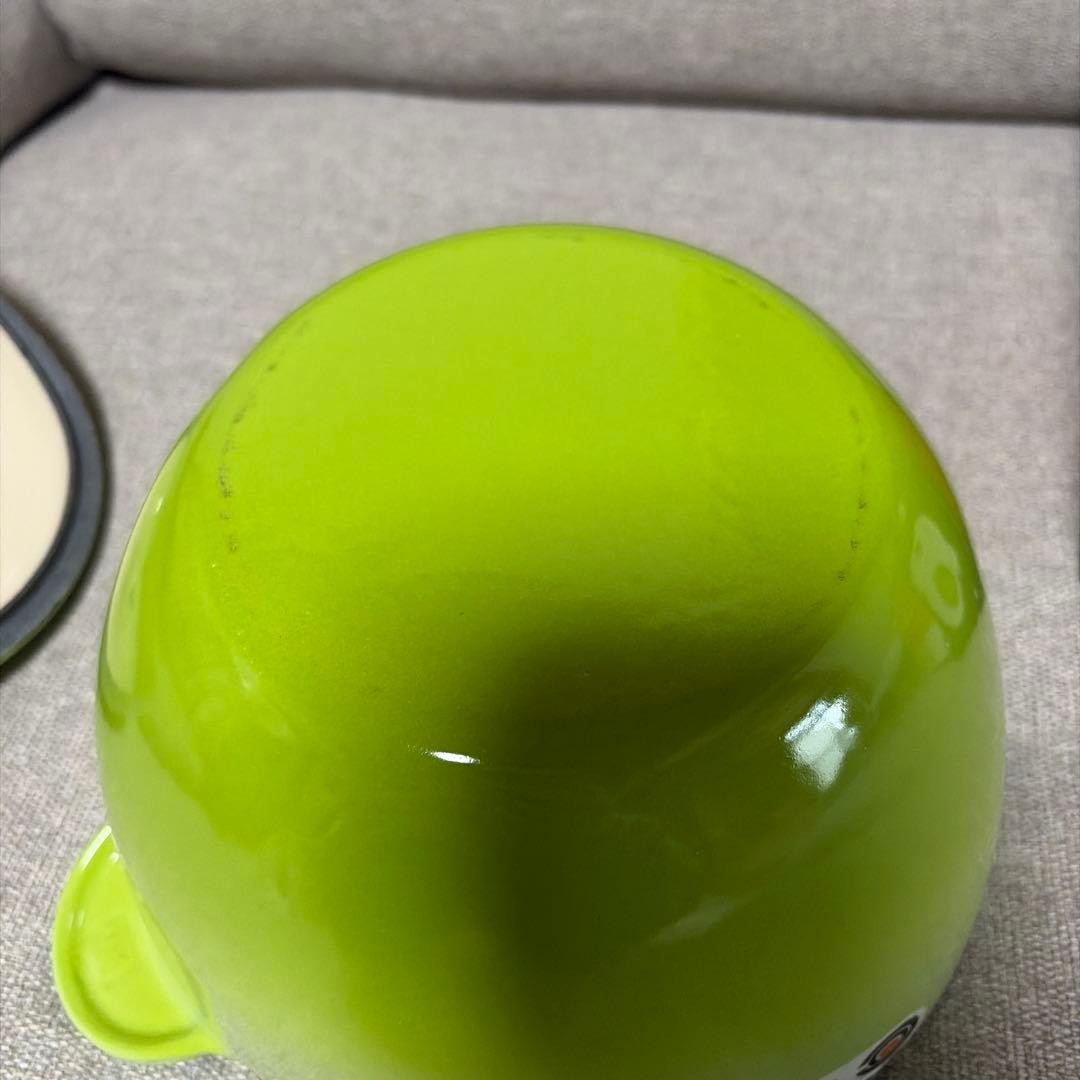 Le Creuset Apple Shape Casserole Cocotte 18cm 7″ 2.25qt Kiwi Green Stoneware