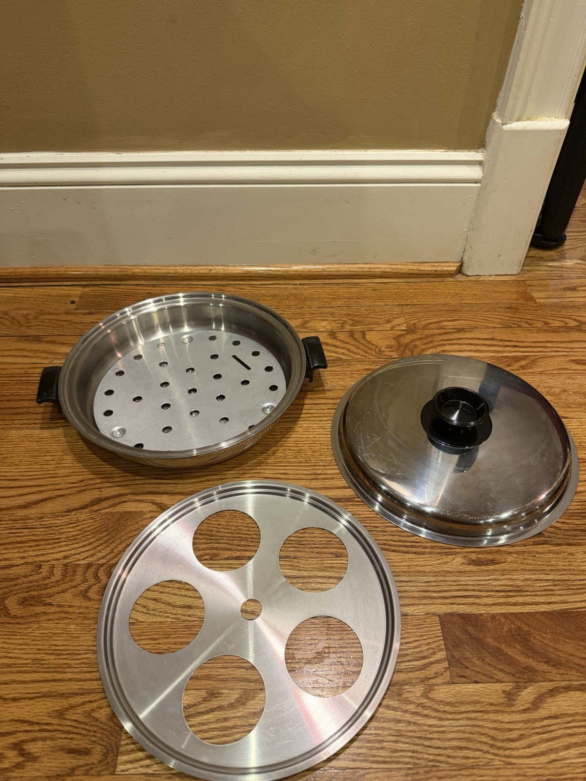ROYAL QUEEN MULTI-CORE COOKWARE SET DOME LID STAINLESS STEEL READ DESCRIPTION