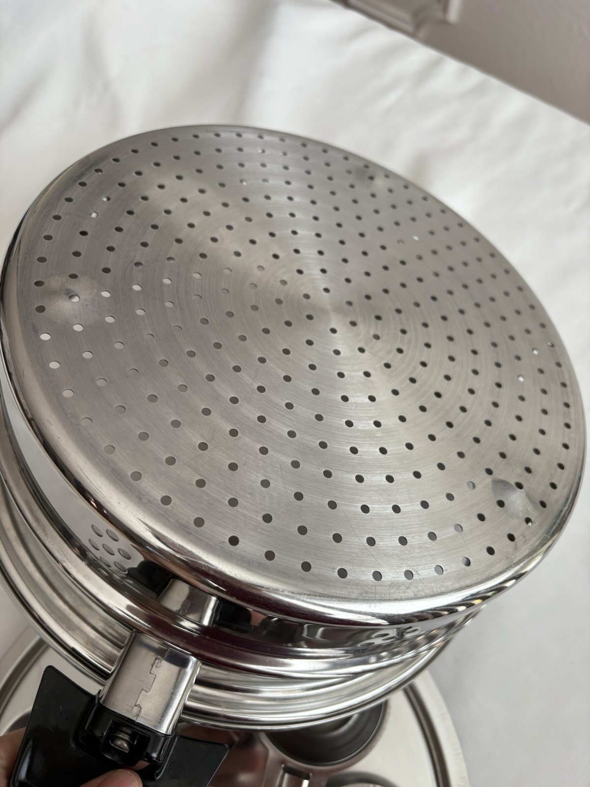 Kitchen Craft West Bend Stainless Steamer Strainer 6 Cup Egg Poacher Set⁠
