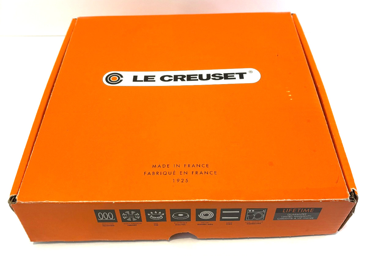 NIB Le Creuset Cast Iron Enameled Square 9.5″ Griddle Cassis Purple
