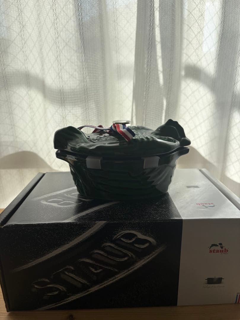 Staub Small Chicken Cocotte 11 cm Basil Green Cast Iron Japan Limited