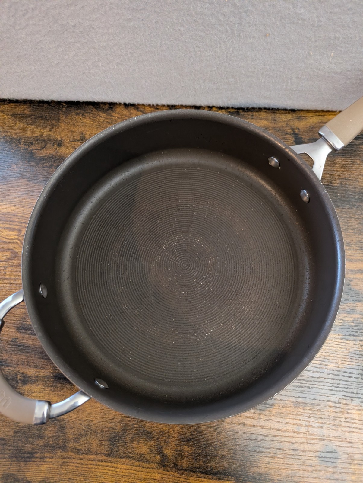 Circulon Premier Professional 5qt/4.7L 3” Tall Frying Pan & Glass Lid 2 Handles