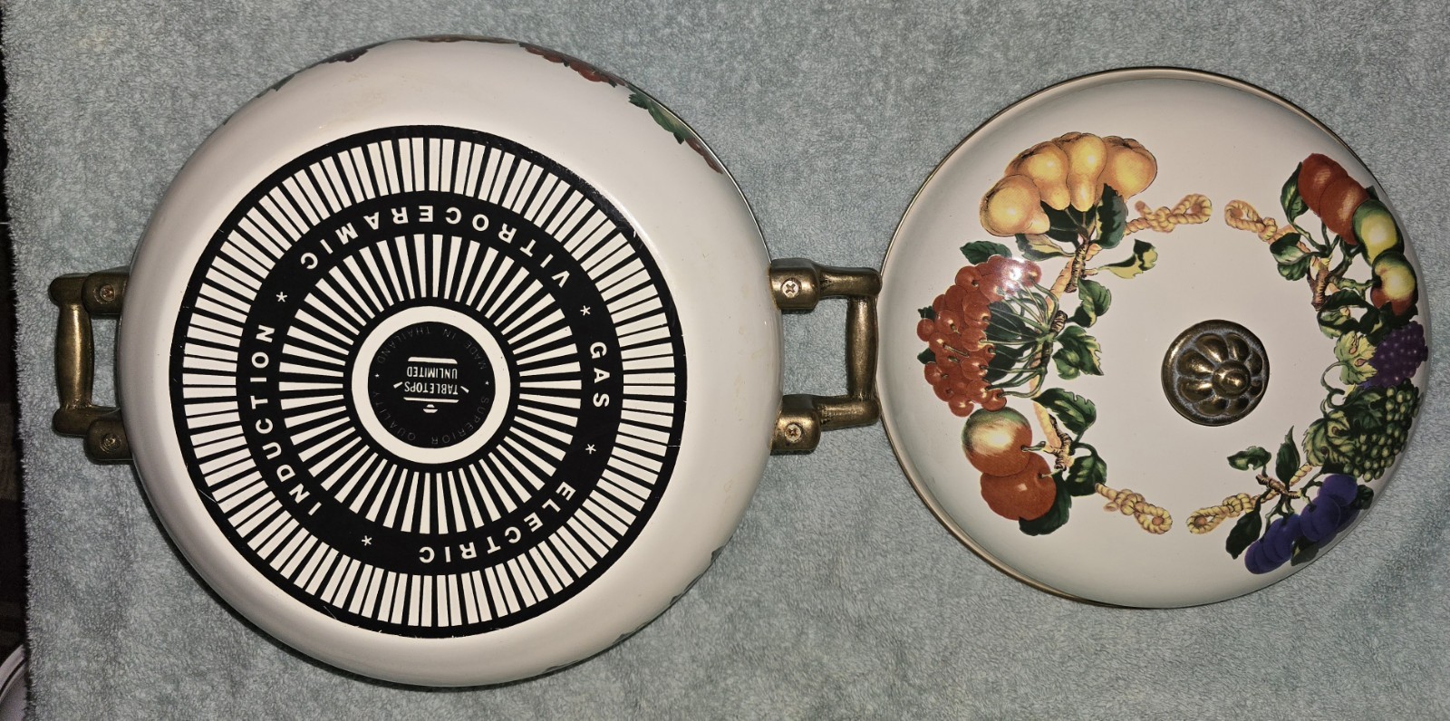 Tabetop’s Unlimited Enamel Stockpot w/ Lid White Fruit Decor Induction Ready
