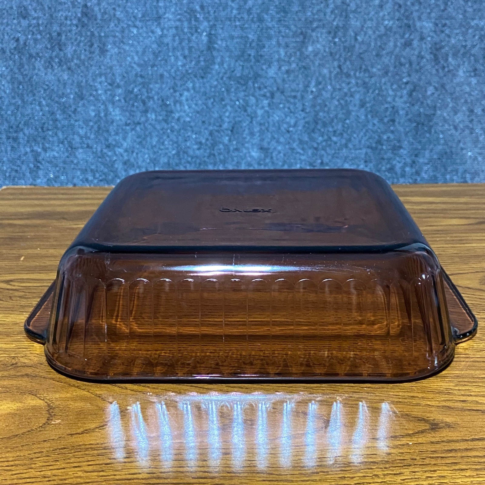 Pyrex Visions Cranberry 8x8x2 Square Baking Dish 2QT Ribbed Glass 222-S USA
