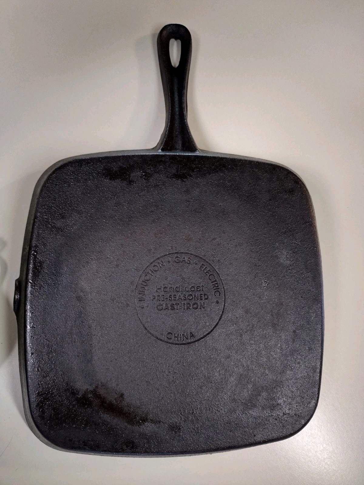Cast Iron 8″ – 9″ Square Grill Pan Griddle with Panini Bacon Burger Press Black
