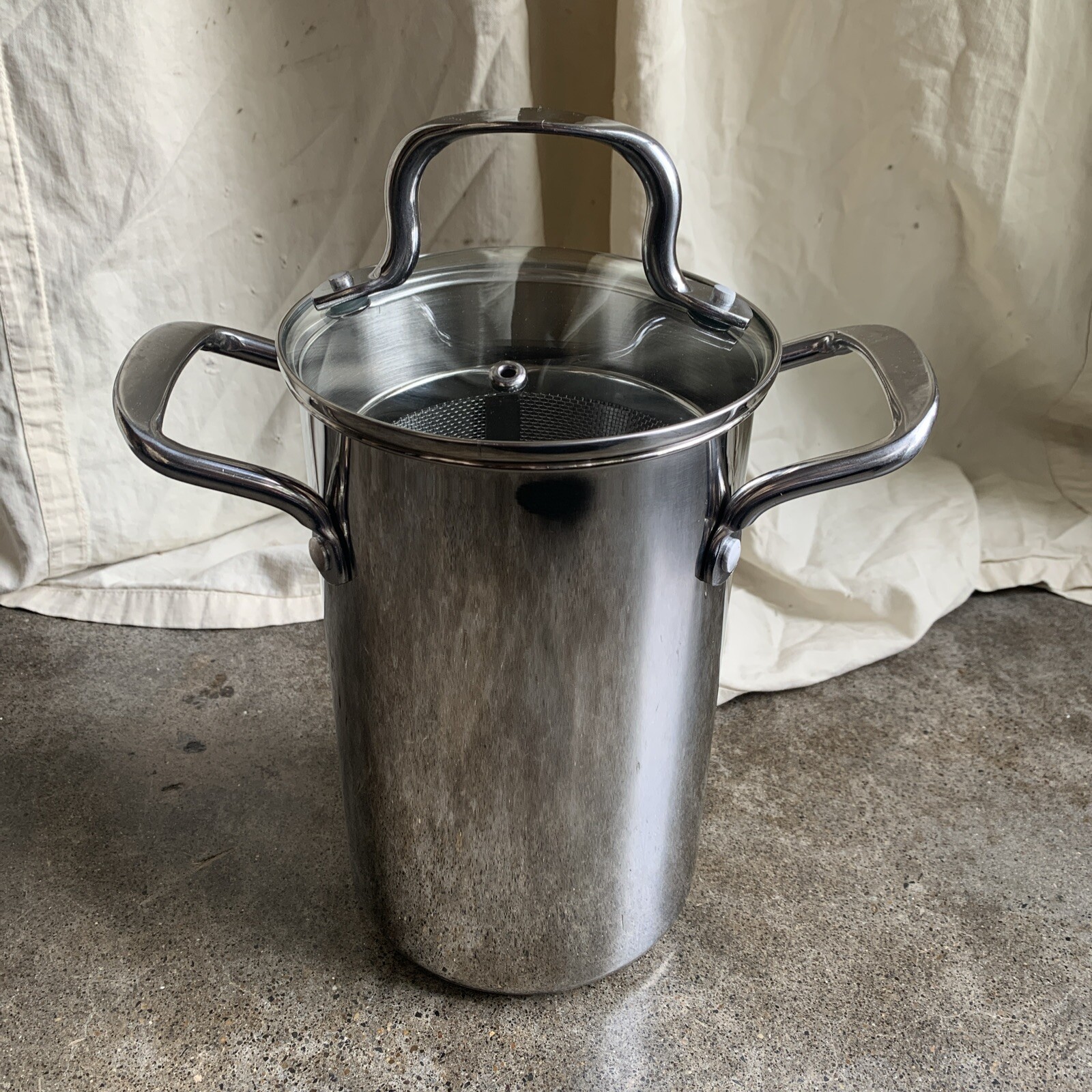 Salt 3.5 Qt. Stainless Asparagus Pot with steamer basket and lid