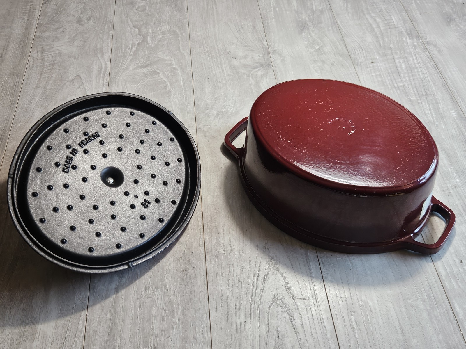 💥STAUB ENAMELED CAST IRON LA COCOTTE DUTCH OVEN 5.75 QT MAROON EXCELLENT