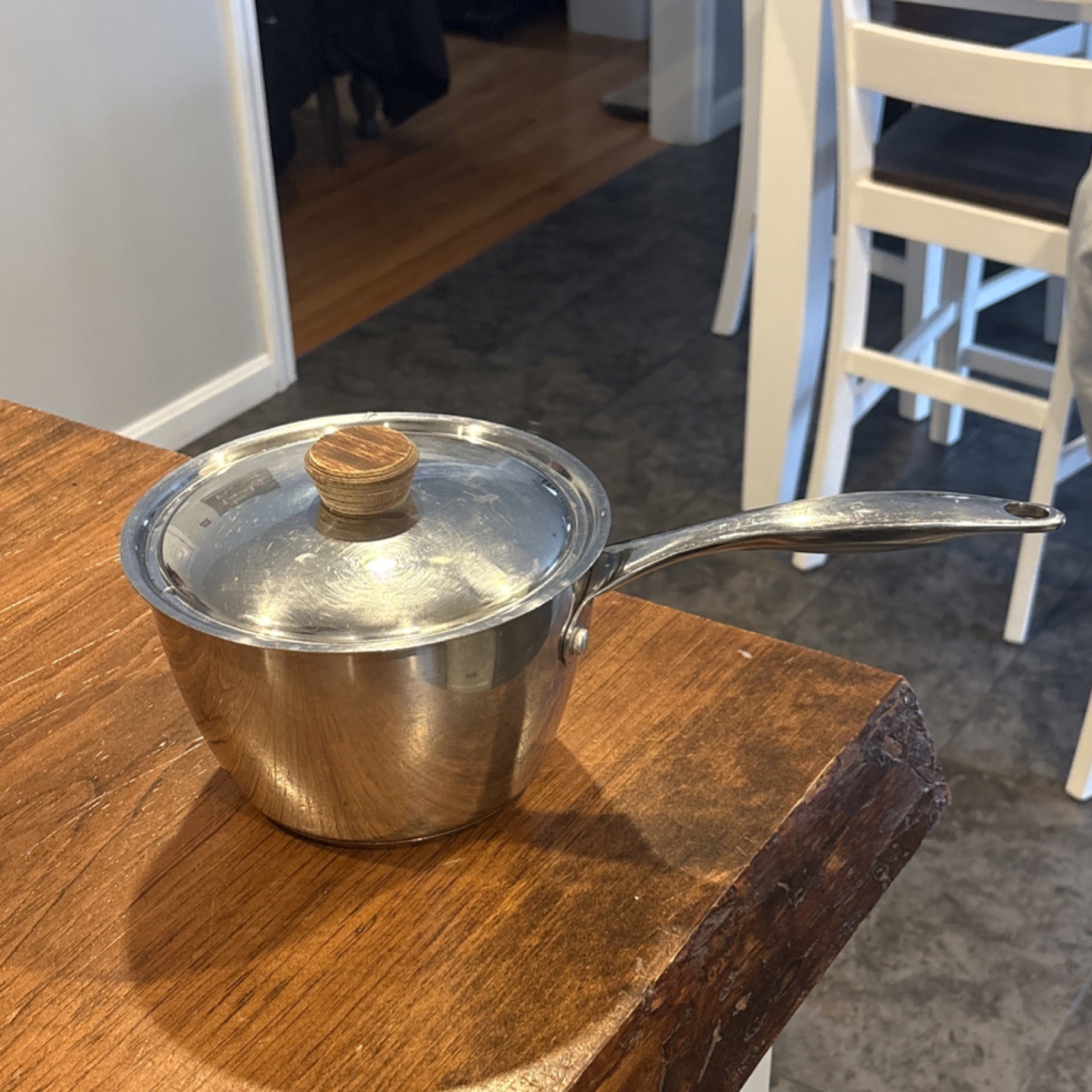 BELGIQUE Tools of the Trade Stainless Steel Saucepan 2.5 qt Lid Induction Base