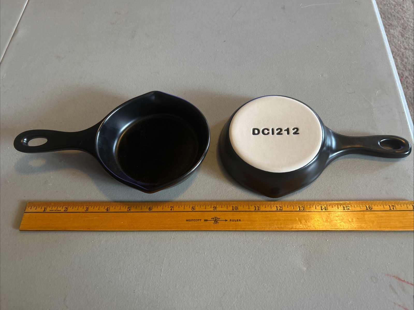 Diversified Ceramics DC1212 Serving Skillet 5.5” 12oz. Set Of 2 Made In USA