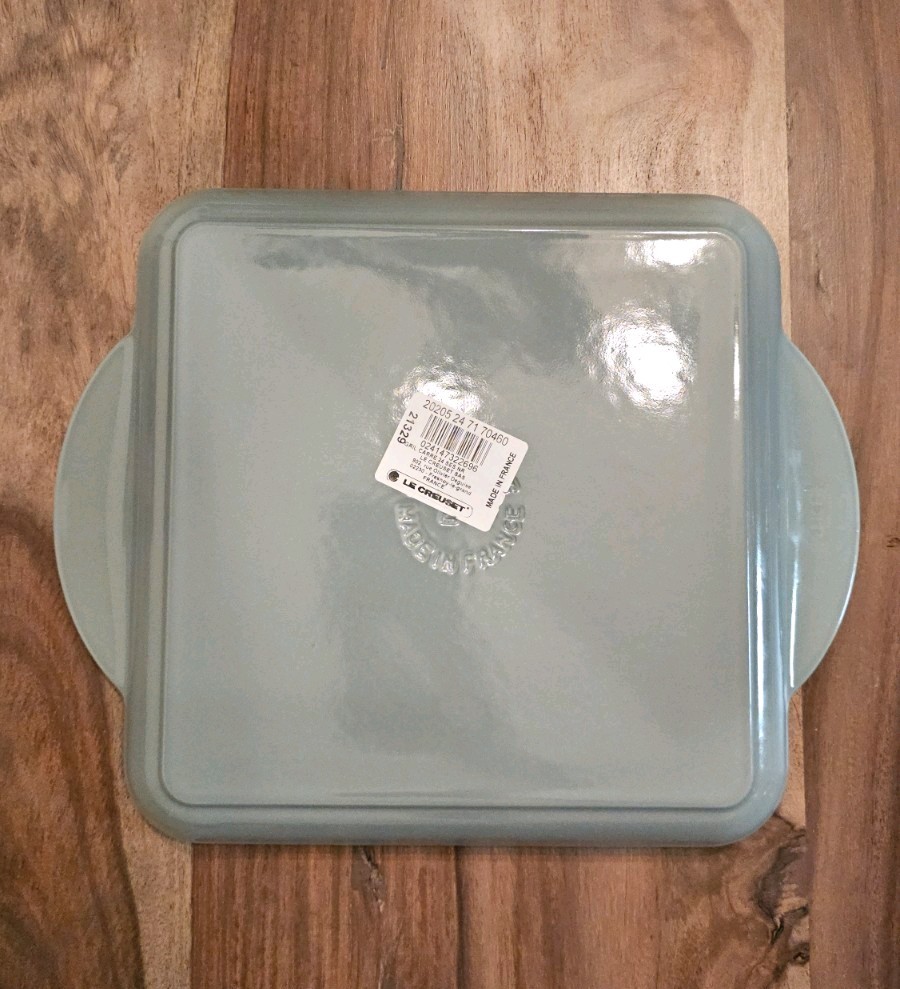 Le Creuset Enameled 9.5 in Cast Iron Square Grill SEA SALT NEW