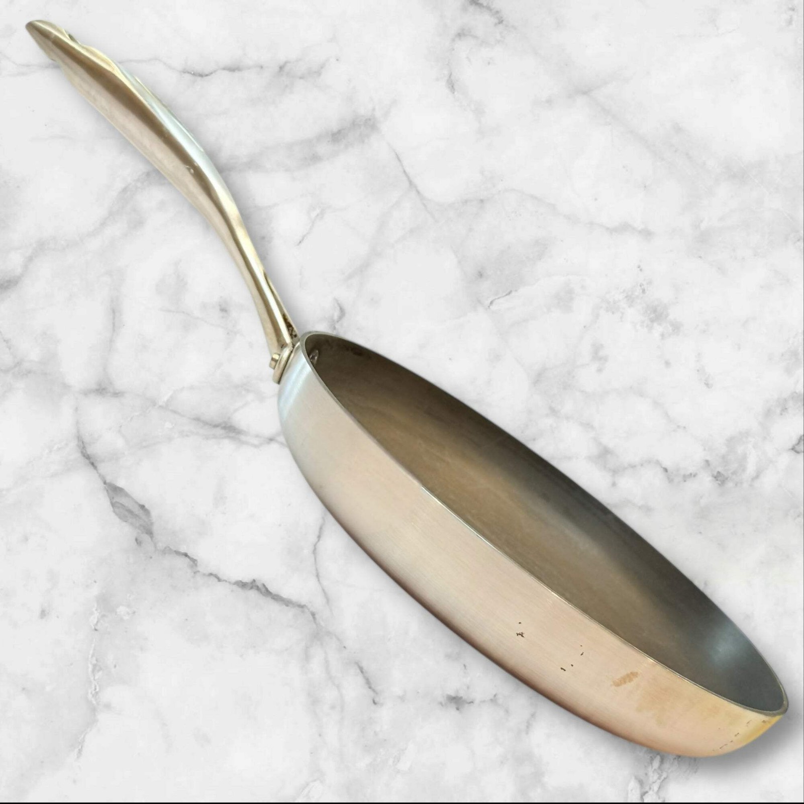 Scanpan CTQ Ceramic Titanium Fry Pan | 12.75 Inch | Good Condition