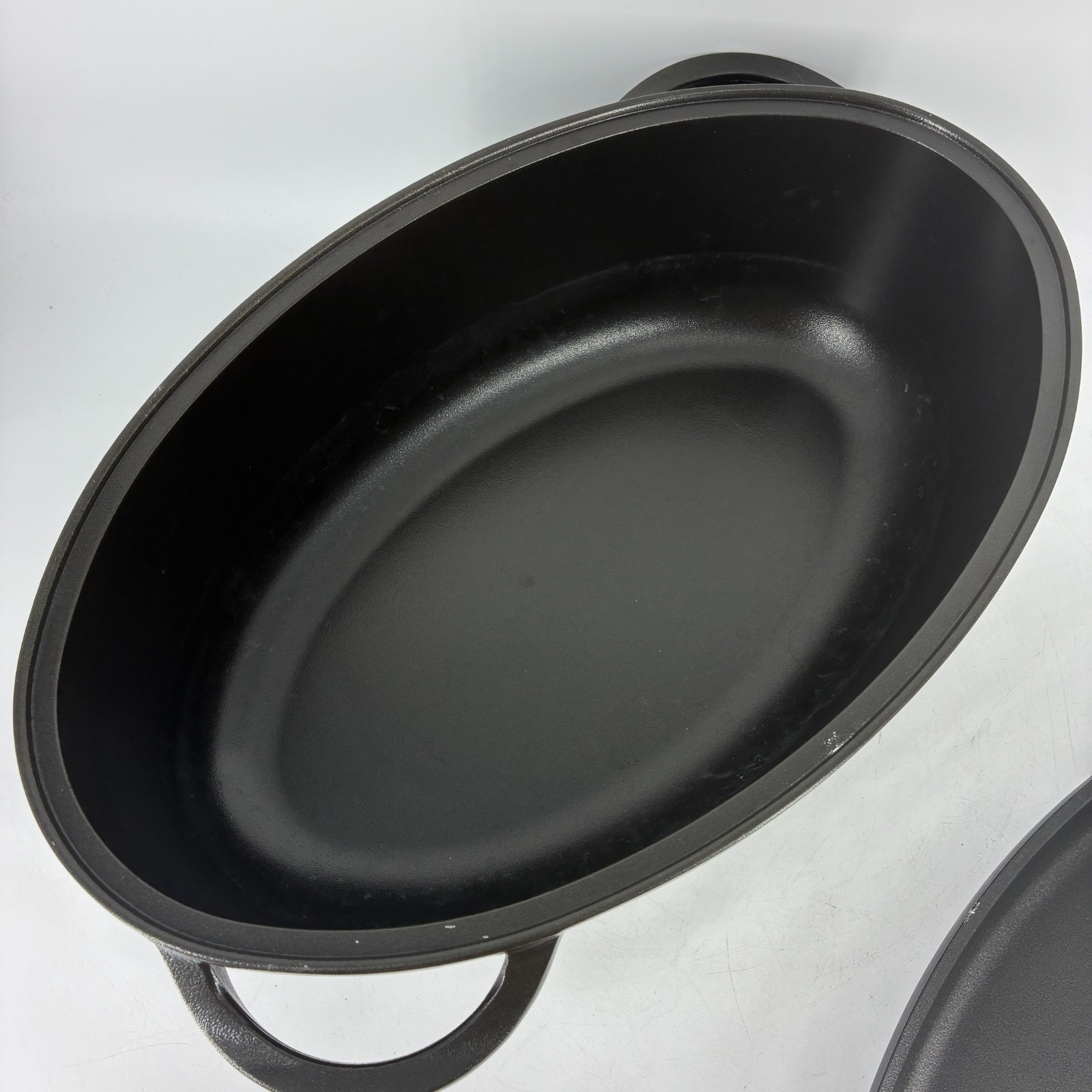 Berndes Oval Roaster Dutch Oven 15 Inch Black Cast Aluminum Made in Germany