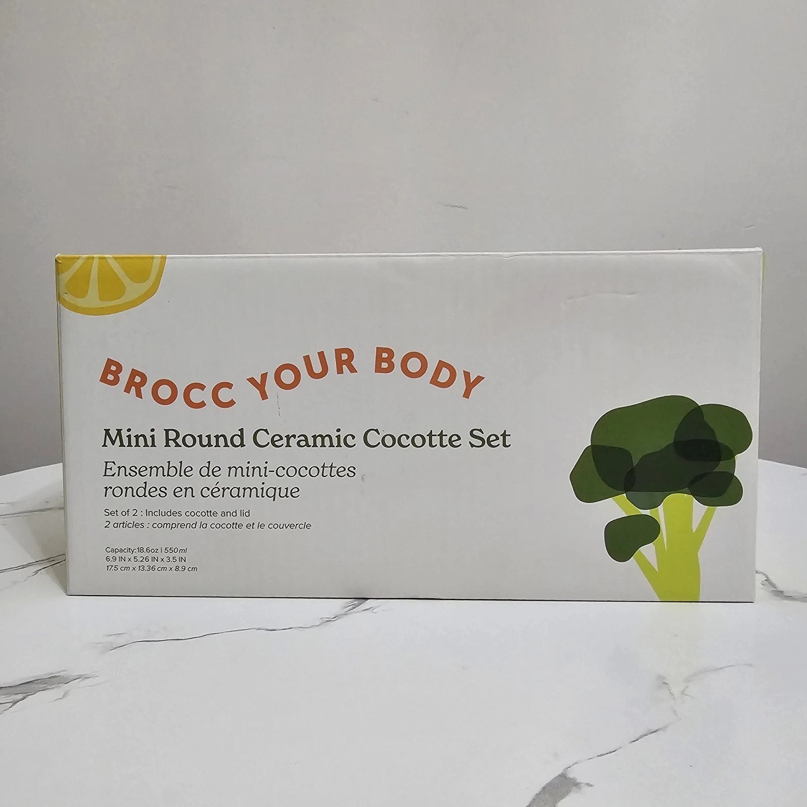 BROCC YOUR BODY Mini Round Ceramic Cocotte Set of 2 Green & White W/Lids NIB