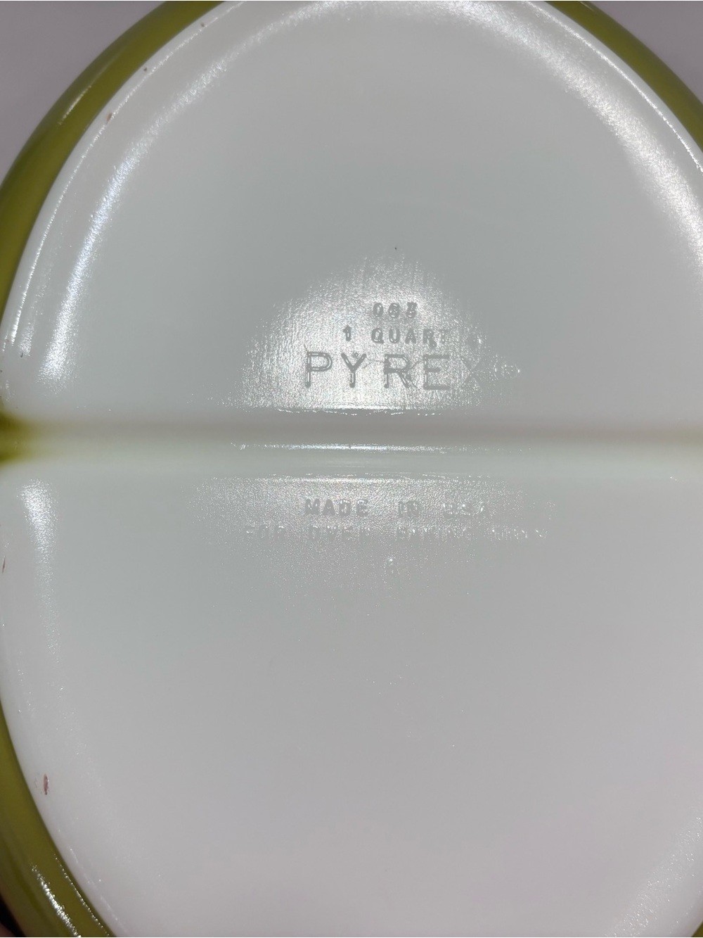 Vintage Pyrex 082 spring blossom green crazy daisy 1qt divided casserole w lid