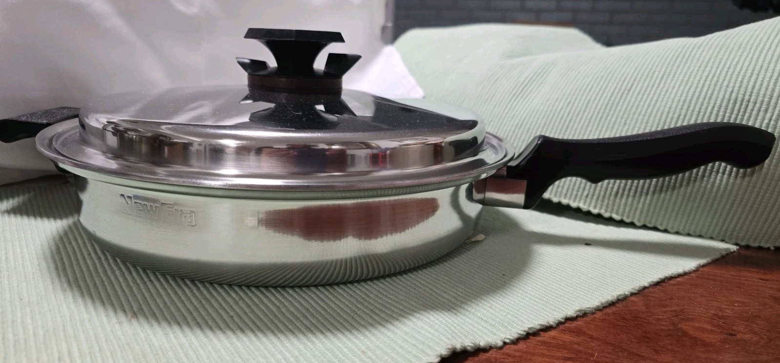 New Era Cookware 5-Ply Aluminum Core 11.5’ Skillet Saucepan Pot & Lid