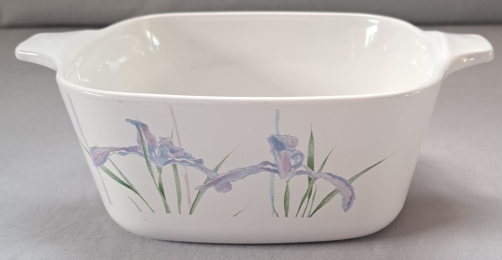 Vintage Corning Ware P-43-B Shadow Iris 700ml Petite Pan USA Excellent