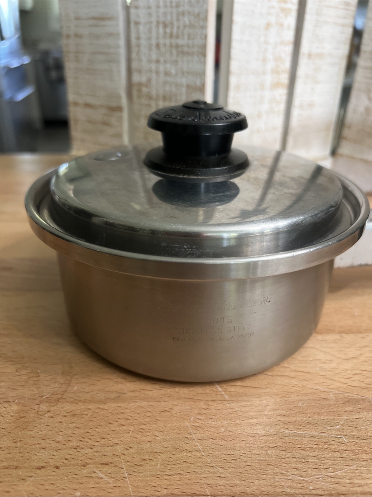(#390) Saladmaster 6 3/4″x 3″ Pot Pan T304S w/ Vented Vapo Lid 1 Quart