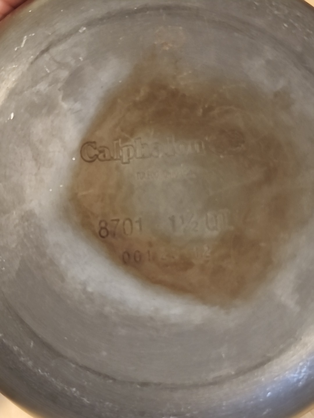 🔥 Calphalon Aluminum 1 1/2 Qt Anodized Sauce pan 8701 Glass Lid 🔥