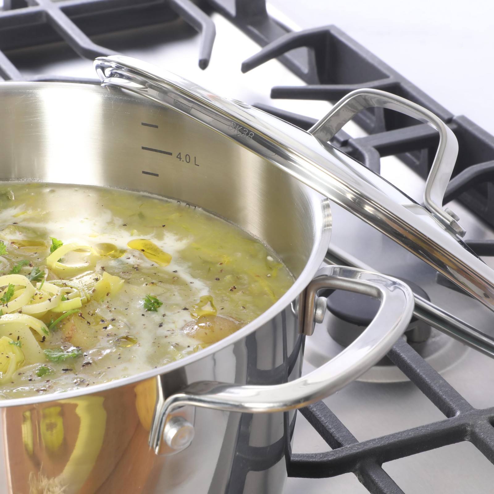 Sur La Table Chef’s Deck 3-Pc 5.3Qt Stainless Dutch Oven Steamer Glass Lid