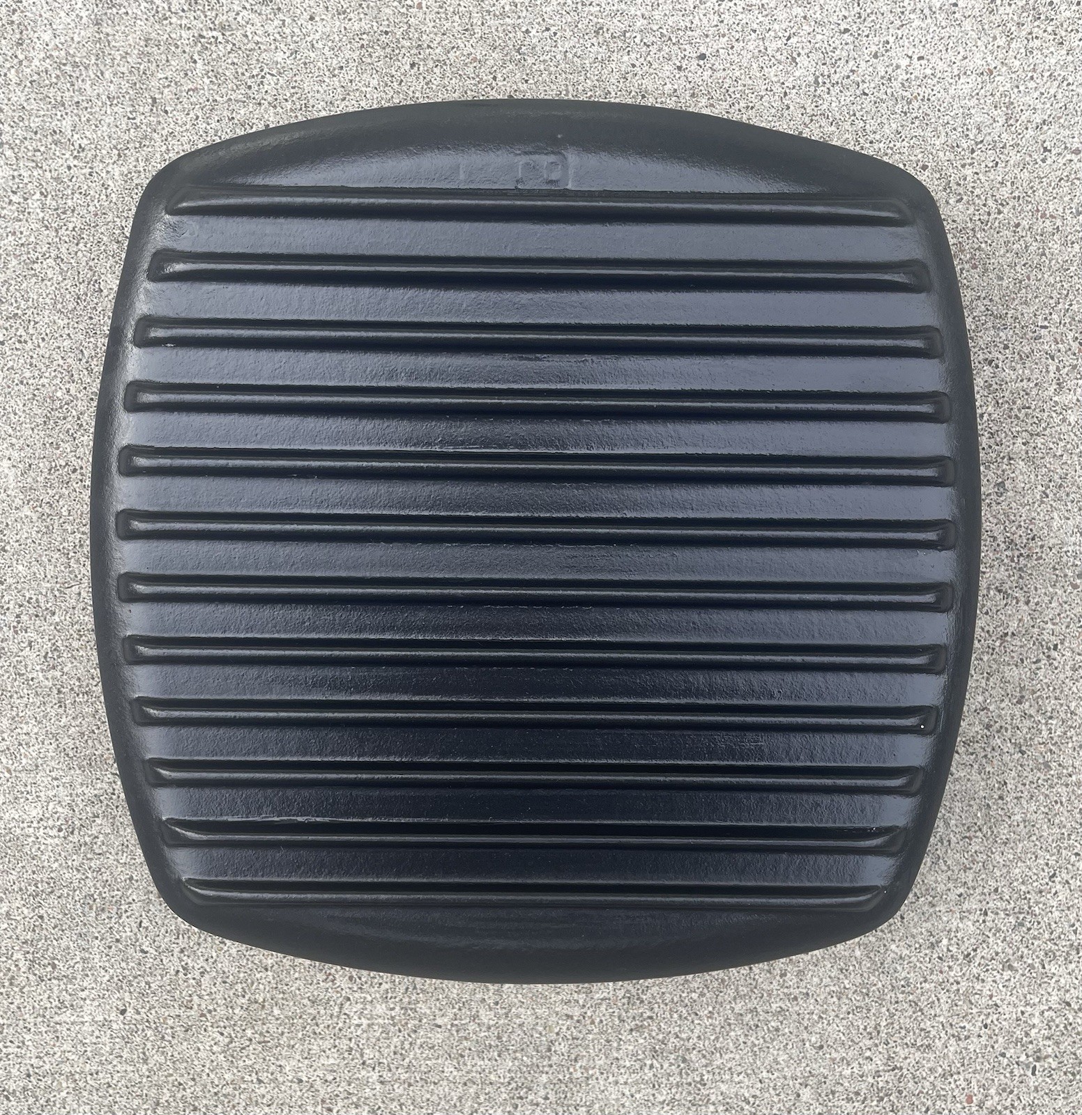 Le Creuset Panini Grill Press Enameled Cast Iron Square Black 9.25″