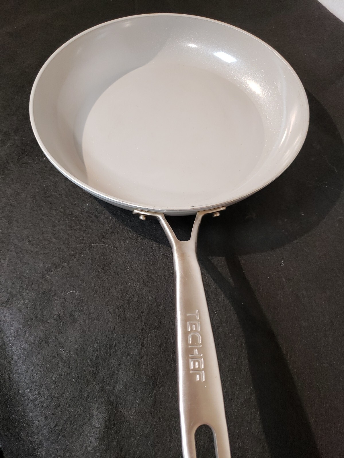 TeChef, 12″ Ceramic Nonstick Frying Pan Skillet, Preowned