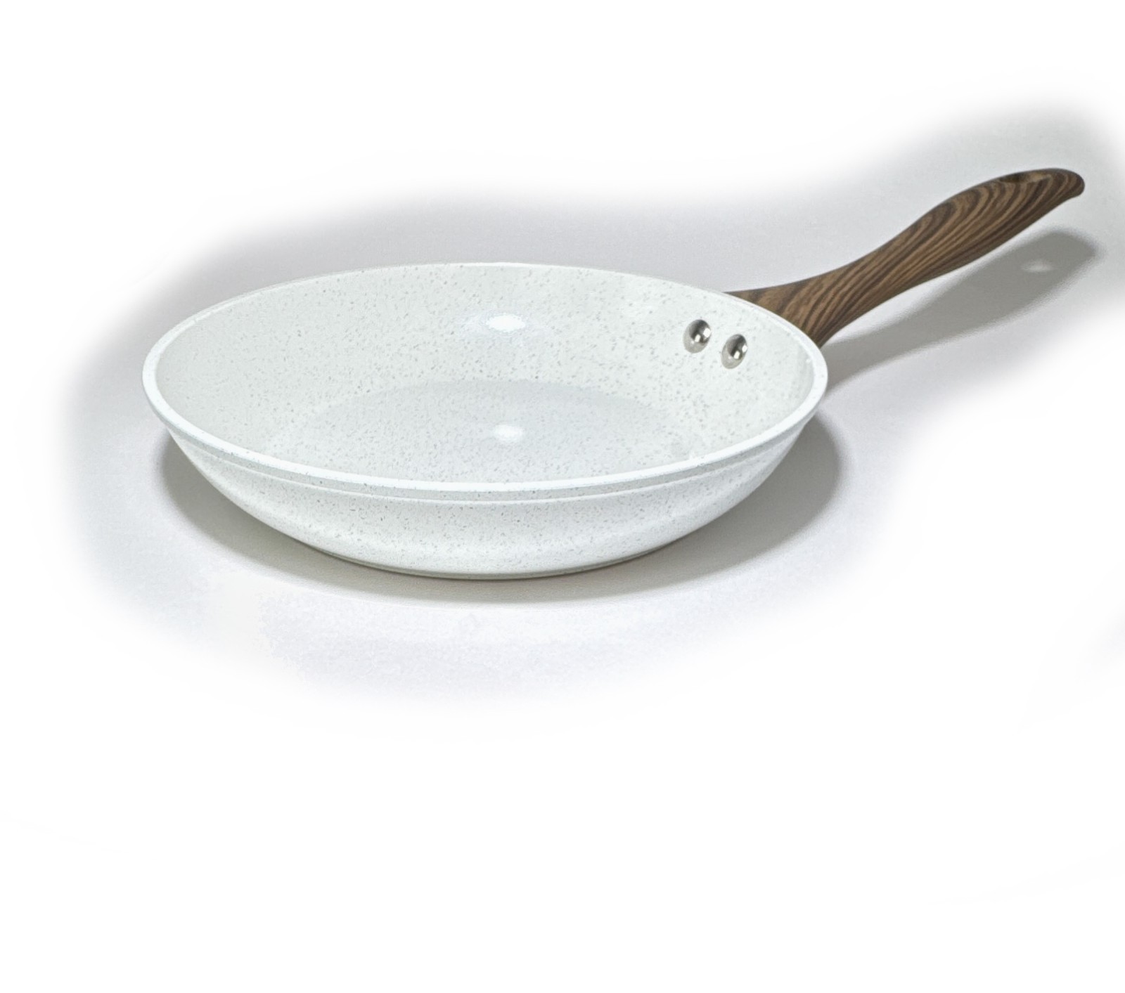 MasterClass 8″ Skillet Healthy Ceramic Surface Use Less Butter or Oil Easy Clean