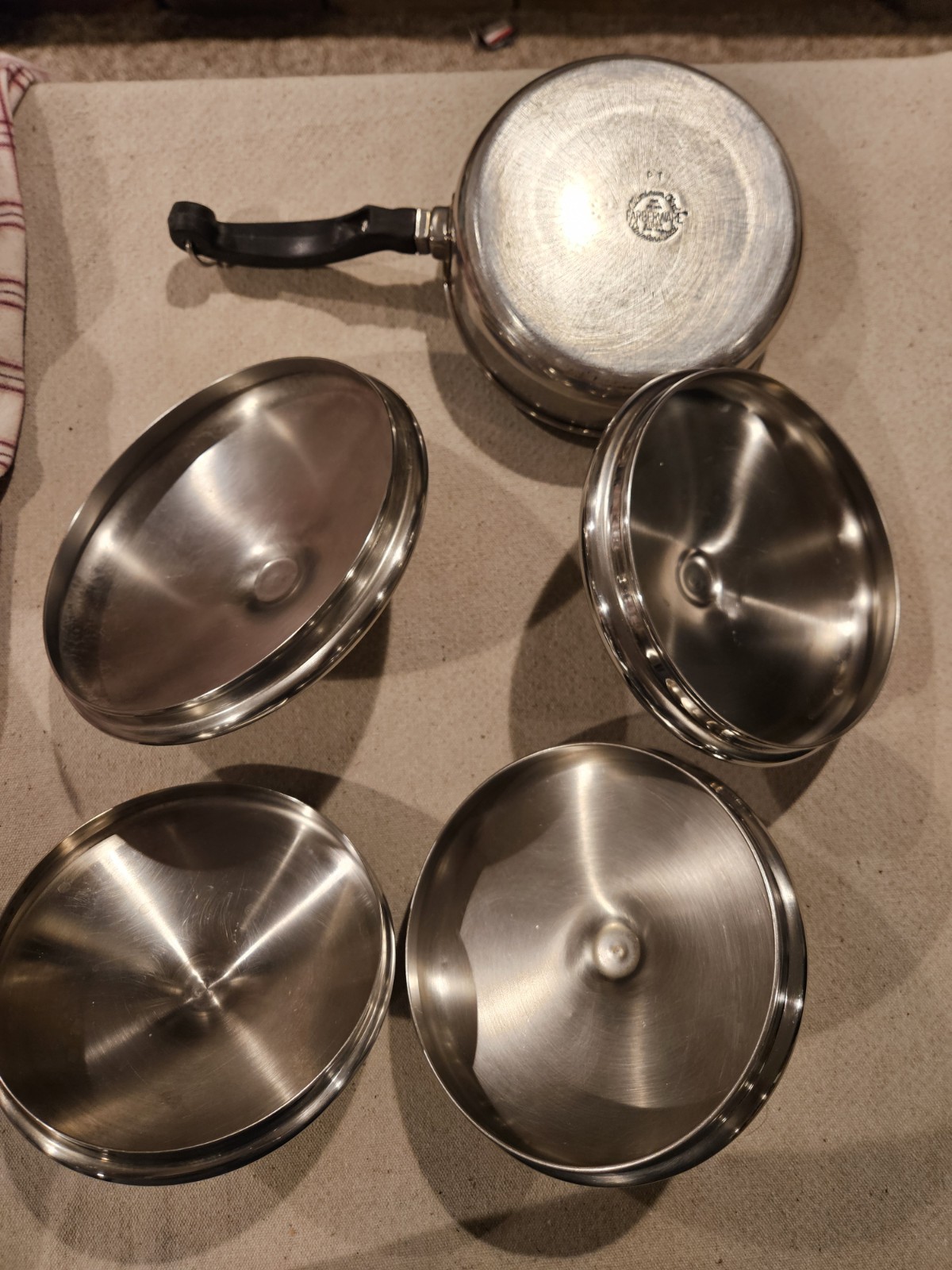 Farberware Vintage Aluminum Clad Stainless Steel Pan and 4 Lids Various Sizes