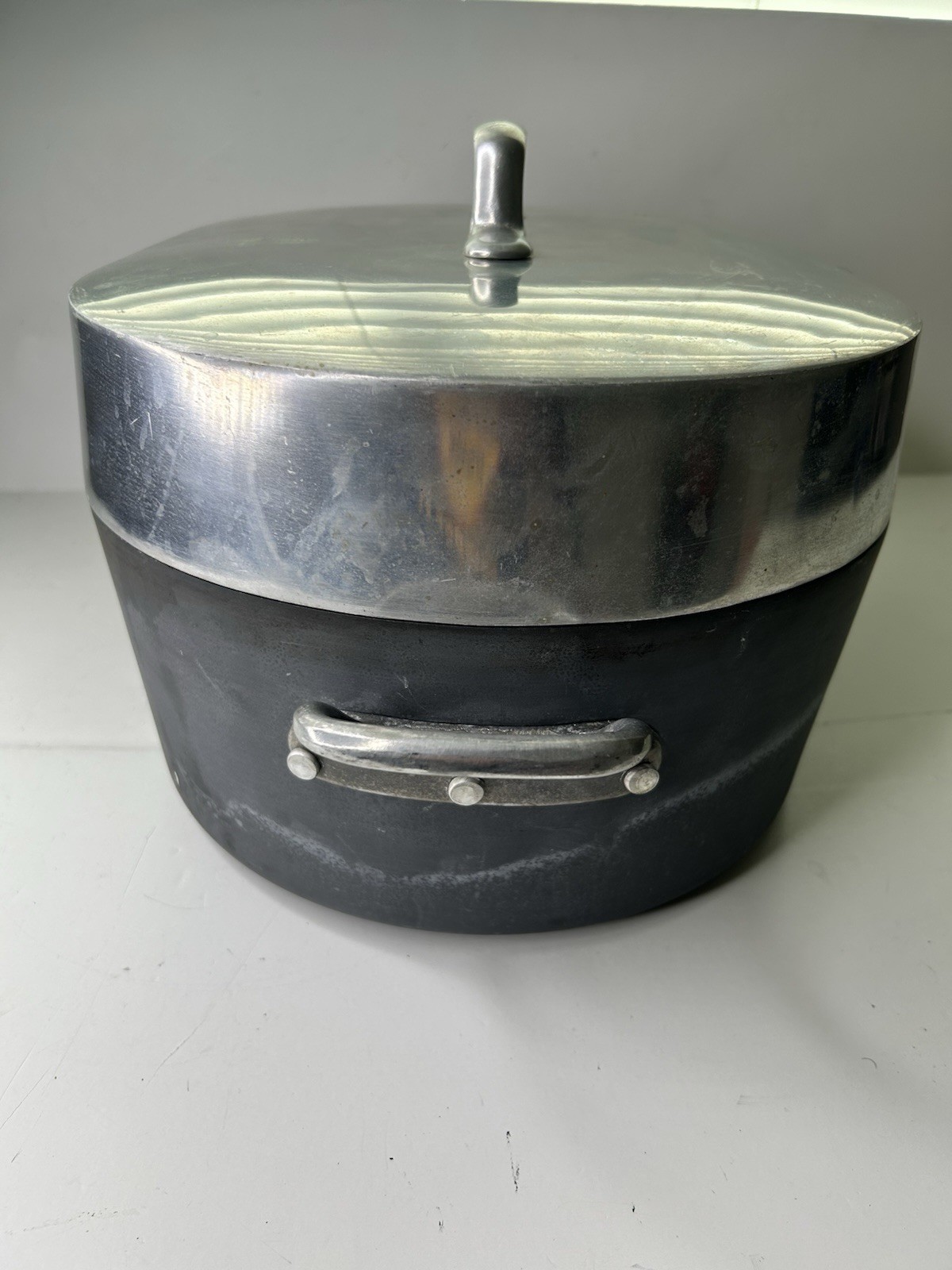 Magnalite GHC USA 16 In Roaster Dutch Oven Cooking Pot With Insert Turkey