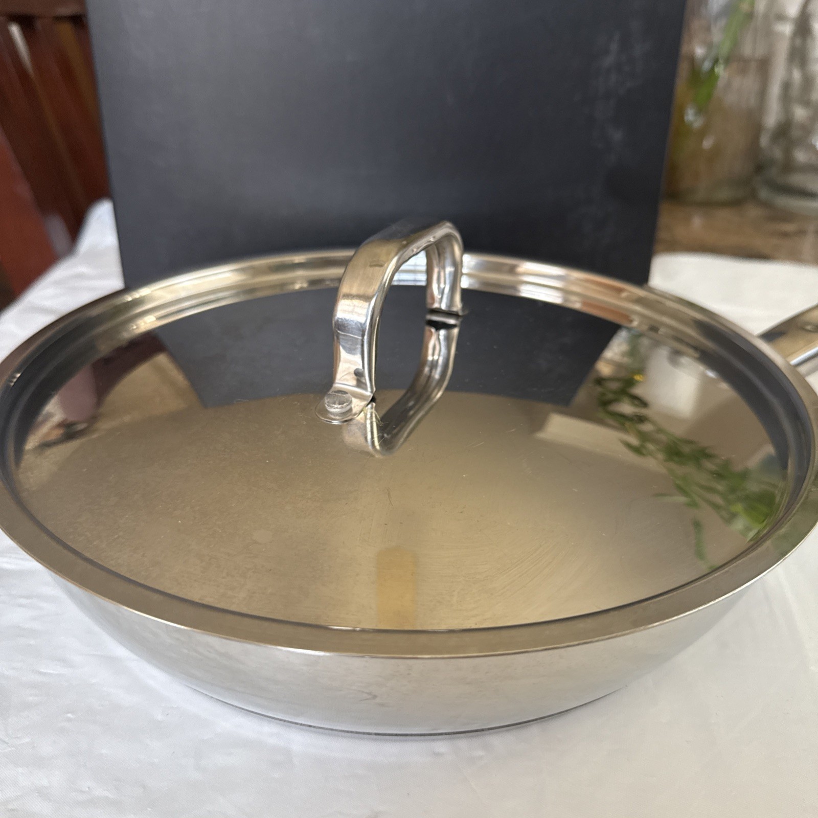 10.5″ BergHOFF 18/10 EDELSTAHL 2.5QT SAUCEPAN WITH LID