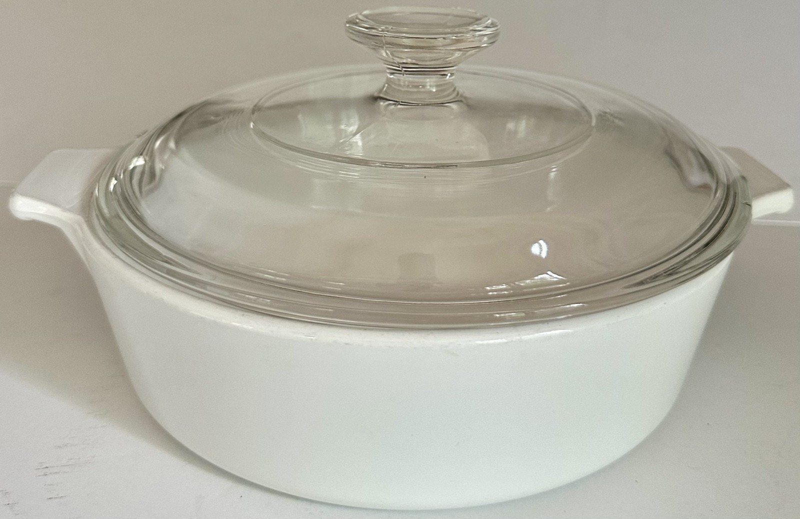 Centura by Corning 1 QT White Saucepan with Lid – Heat-Resistant Glass Cover