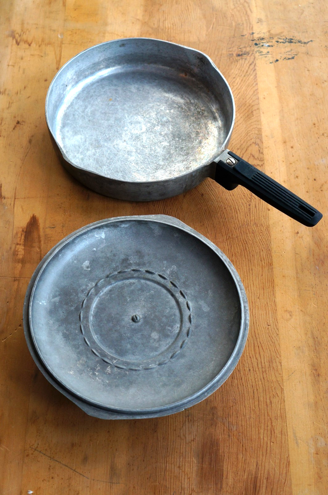 Wagner Ware Magnalite 4508P Vintage Aluminum Saute Pan with Original Lid