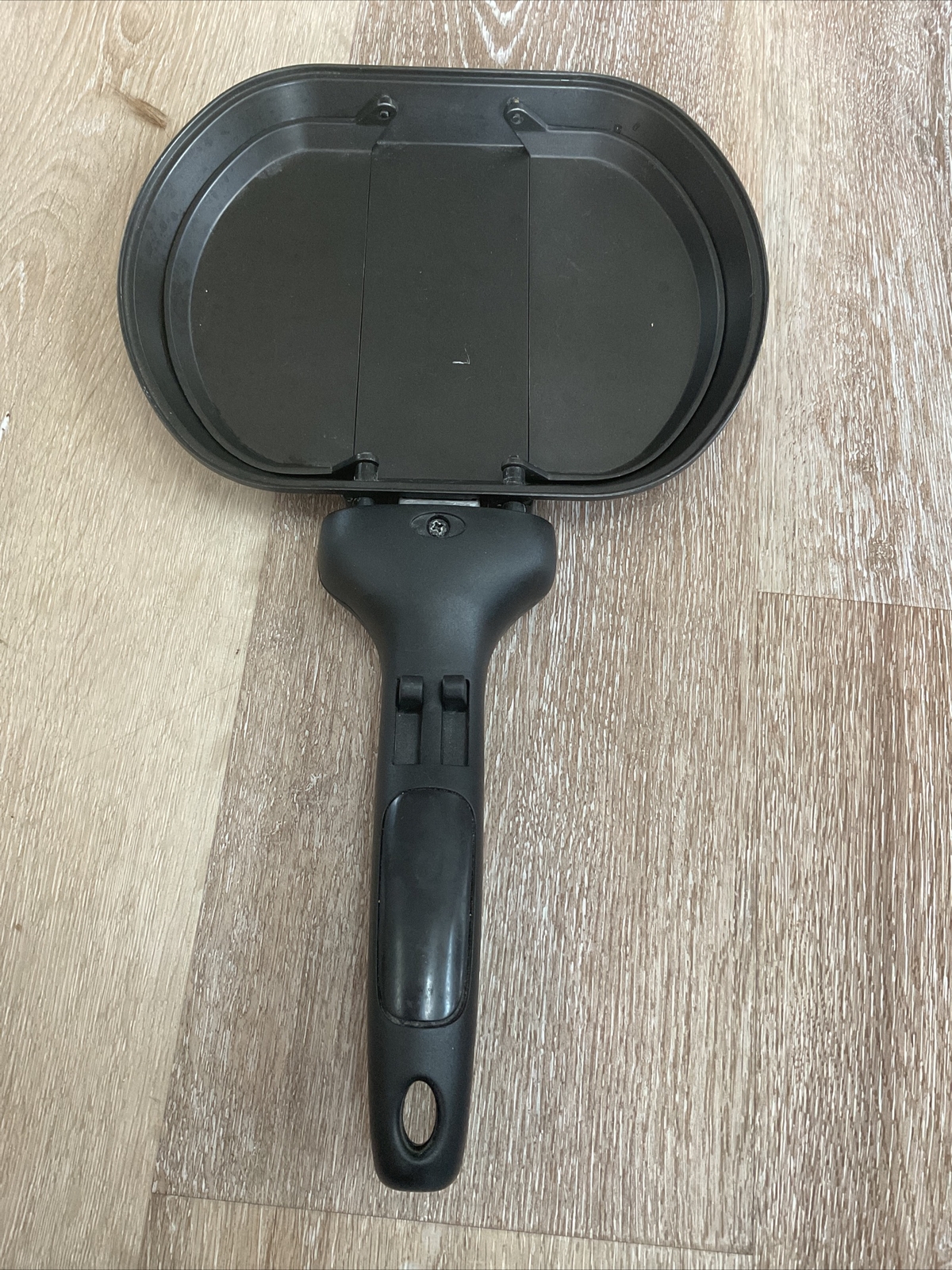Elite Collection Omelet Pan – Unbranded