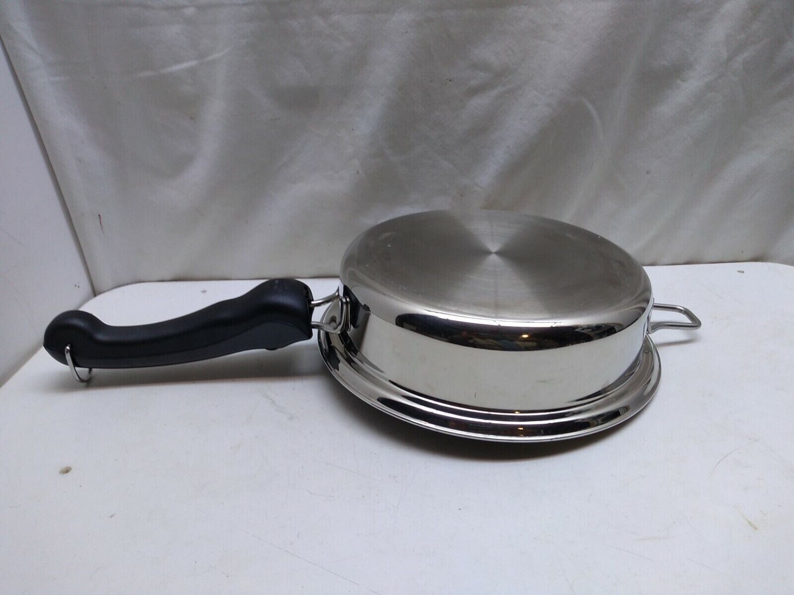 Saladmaster Skillet 9″ Versa TP304-316 Surgical Stainless Stir Fry Sauté Pot Lid