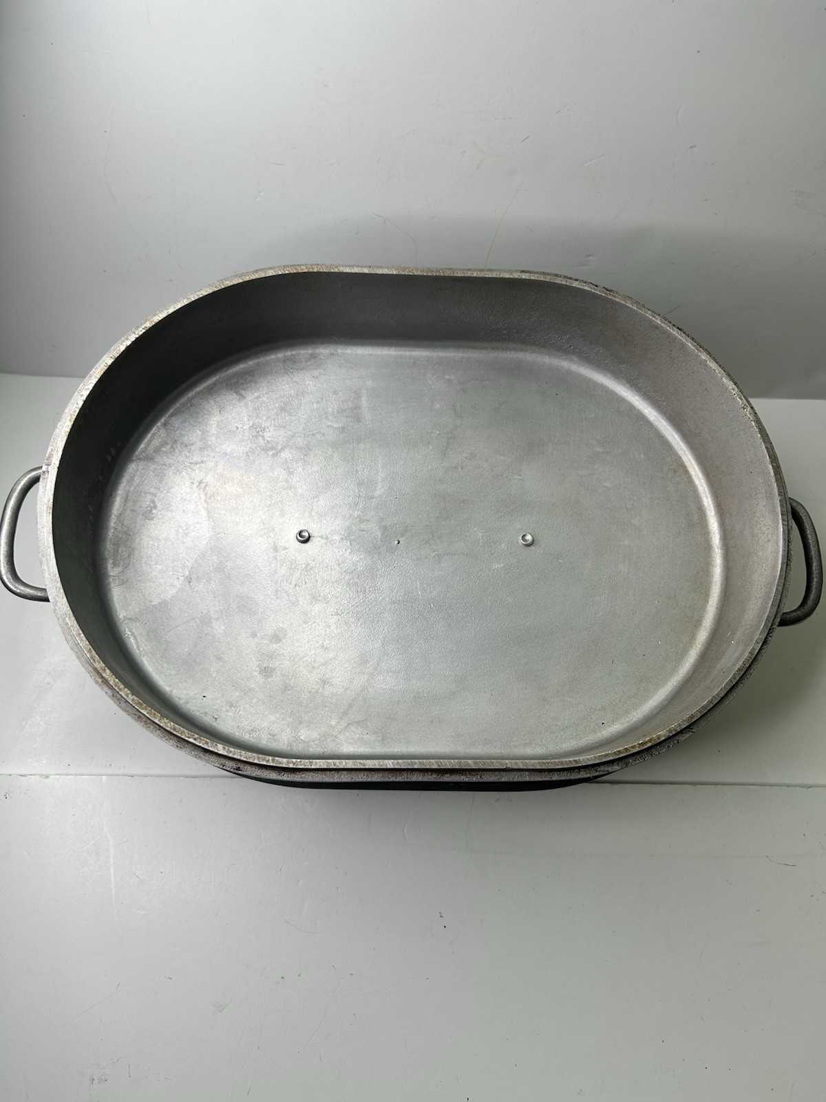 Magnalite GHC USA 16 In Roaster Dutch Oven Cooking Pot With Insert Turkey