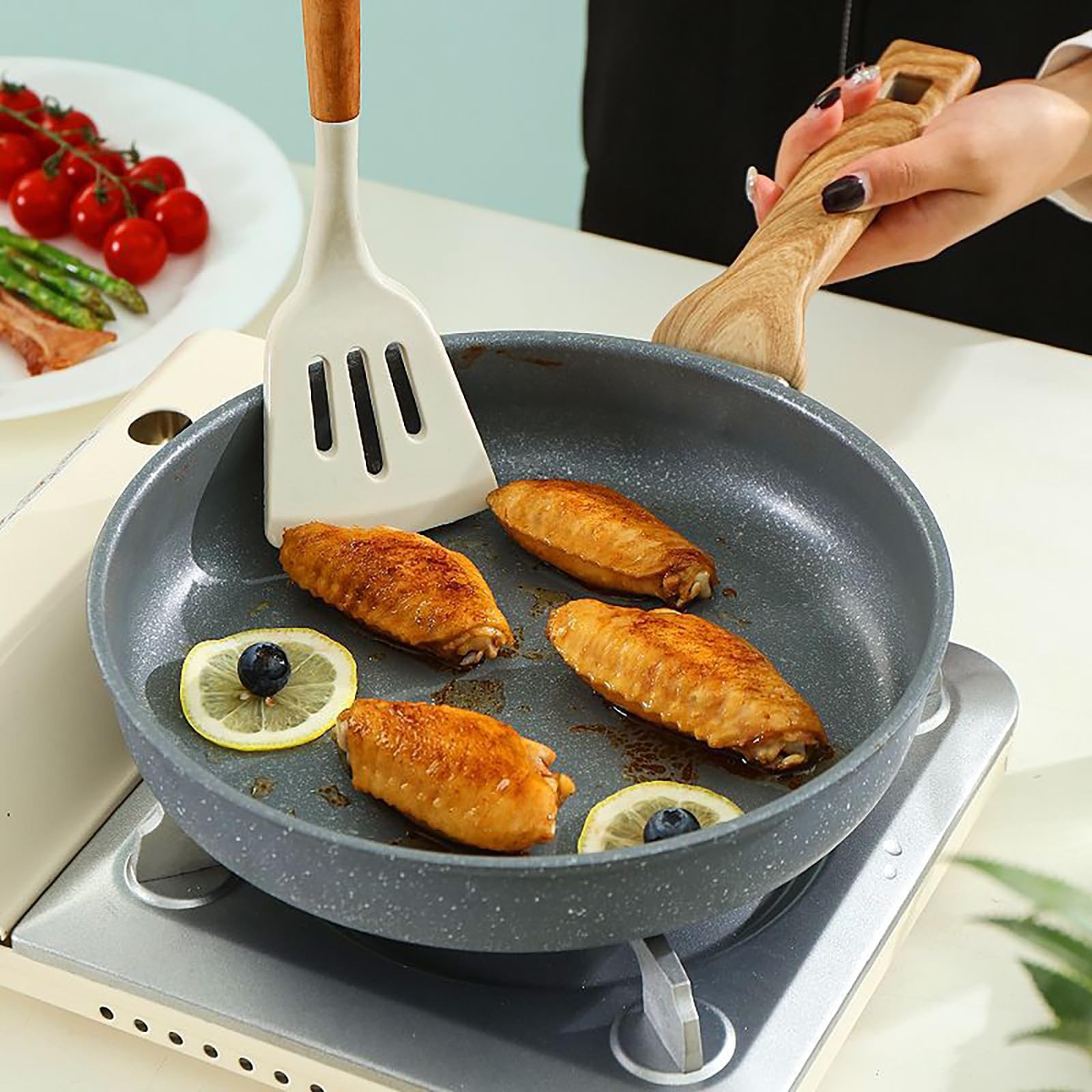 YIKANGHENG Thick Frying Non-stick Pan with Wood Handle, 8.66 Inch Diameter Om…