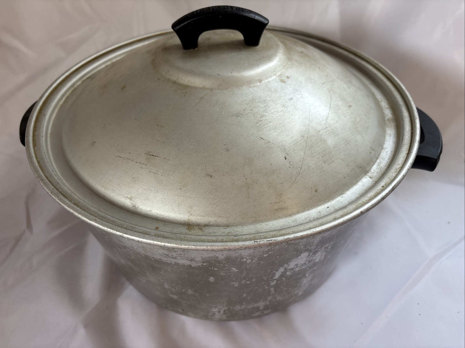WEAR-EVER #728 1/2 Large Aluminum Stock Pot Dutch Oven Made in USA 8 QUART Nice!