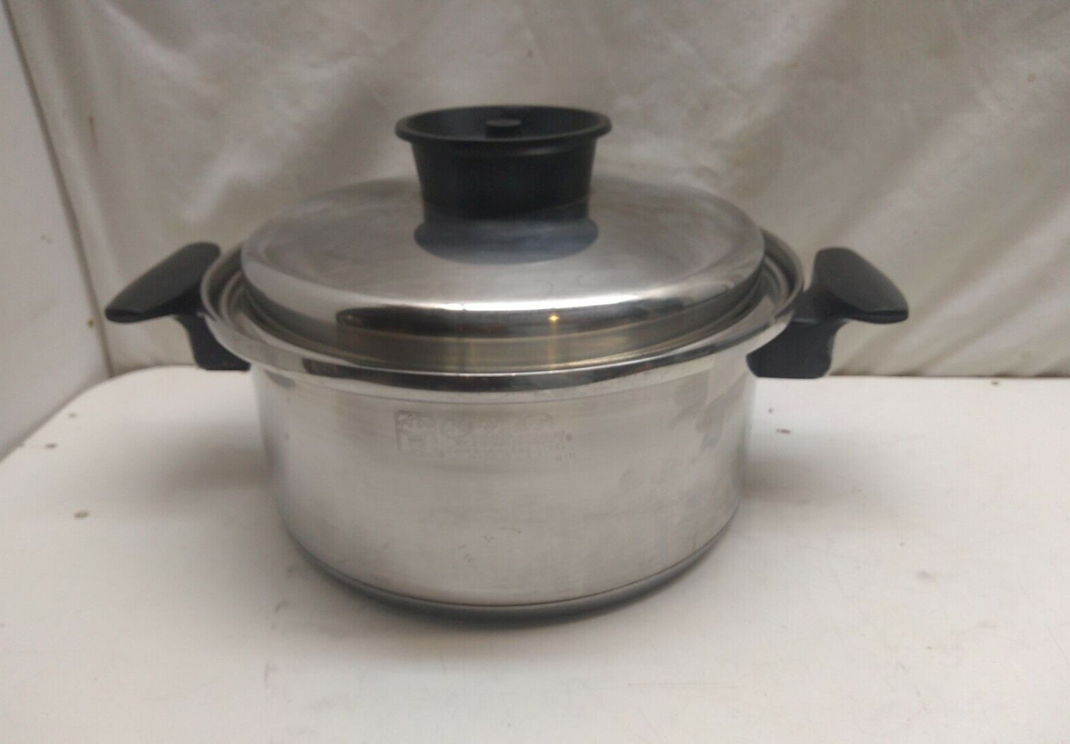 Chef’s Ware Townecraft 3Qt Saucepan Multi-Core T-304 Surgical Stainless Pot Lid