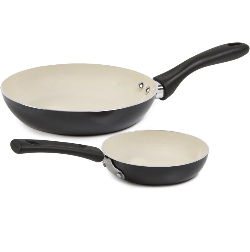 Amazon Basics 11-Piece Pots and Pans Ceramic Cookware Nonstick Set – Black/Cream