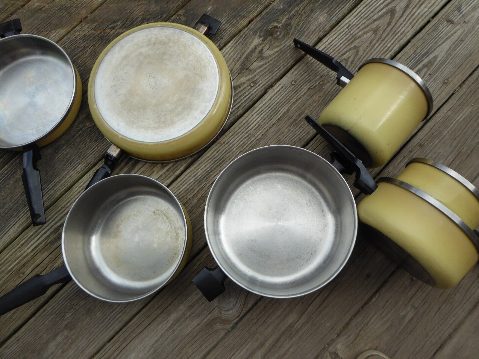 15 Piece Mid Century Cookware Set Pots Pans Lid West Bend Townhouse Harvest Gold