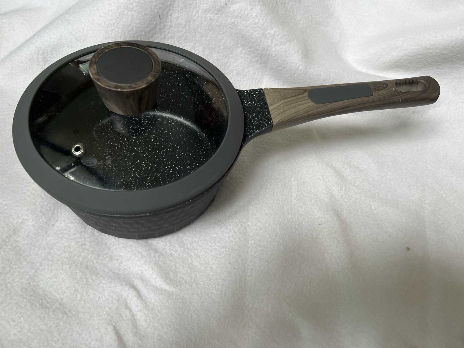 D&W Saucepan NonStick Pot With Lid 7 inch Small 1.9 Qt Gray