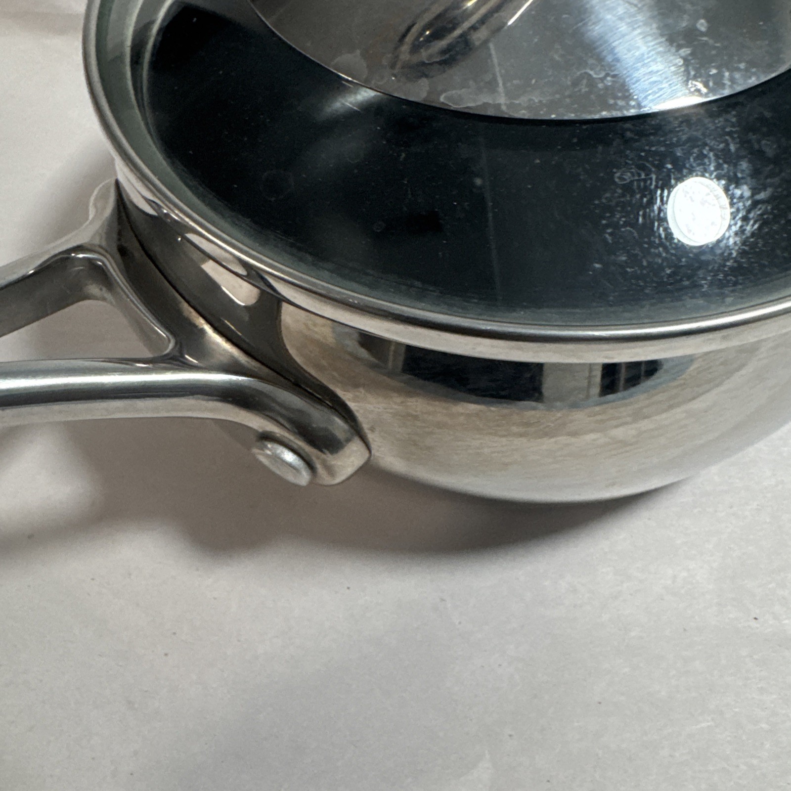 Tupperware Chef Series Non Stick 1 Qt 1.0LSauce Pan Stainless Steel Glass Cover
