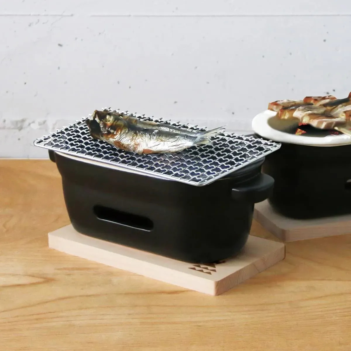 NEW Kamashika Tou Charcoal Grill Set Rectangular Black Made in Japan OR-60-2310