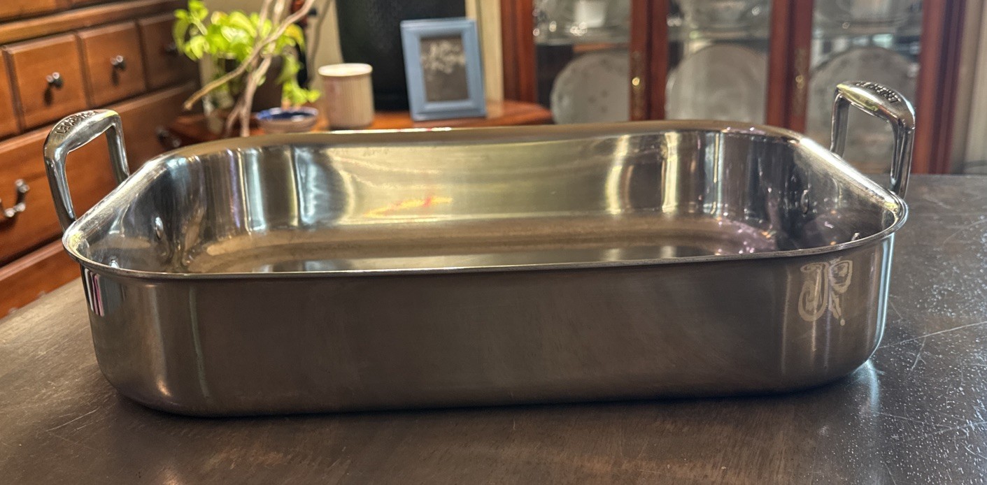 Le Creuset 13.75” Tri-ply Stainless Steel Roaster Pan 4.15 Qt No Rack Unused EXC