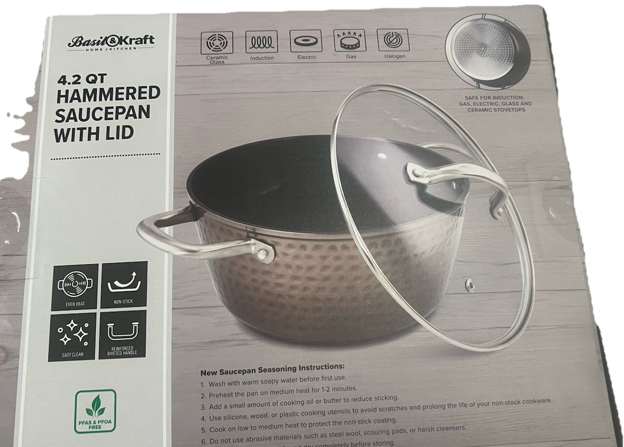 Basil and Kraft 4.2 Hammered Saucepan with lid